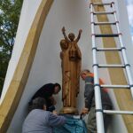 Rénovation du monument de la Vierge.